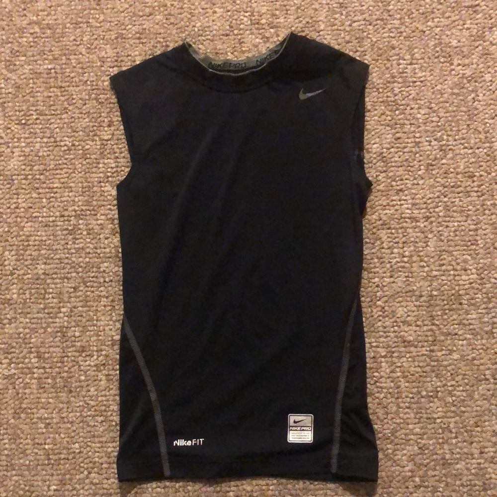 Nike pro boys small (8) athletic tank
